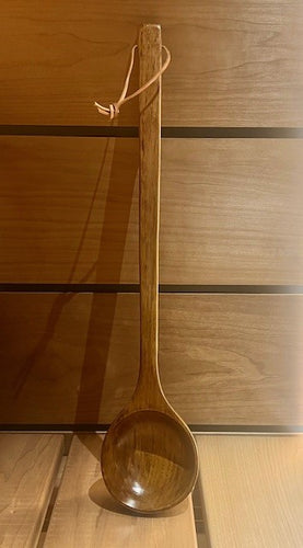 Sauna lepel Komu Wood Gecoat 50 cm met ophangriem